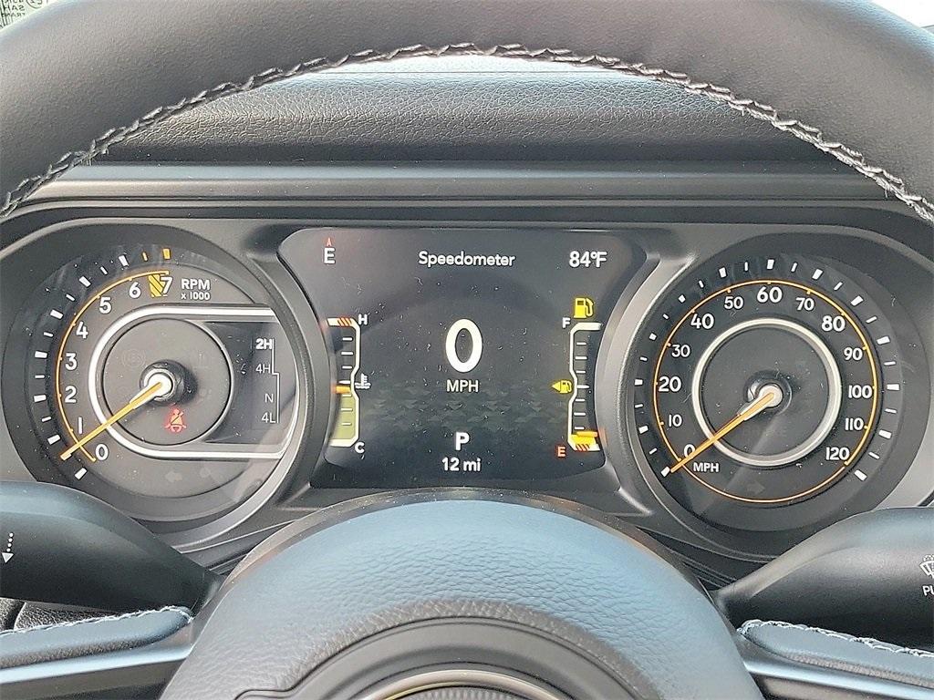 new 2025 Jeep Gladiator car, priced at $44,415