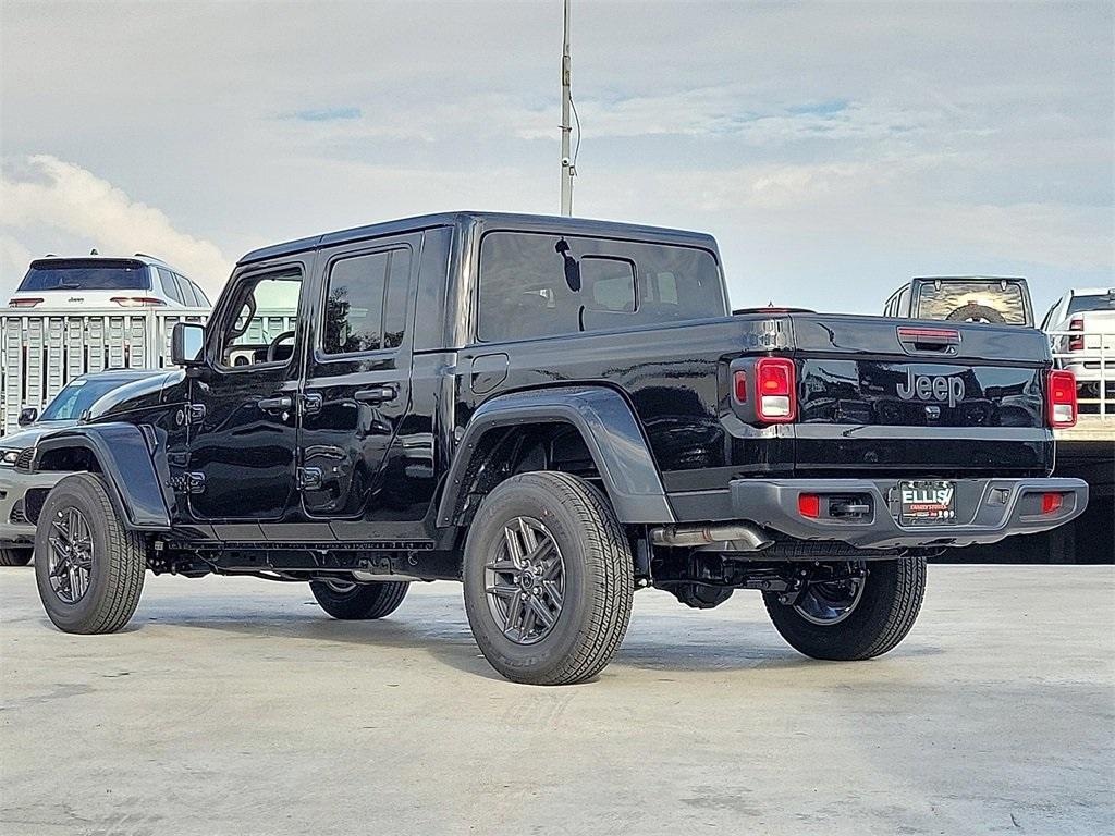 new 2025 Jeep Gladiator car, priced at $44,415