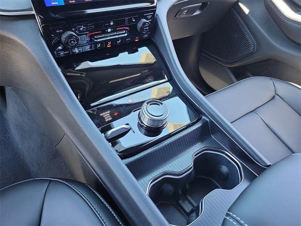 new 2025 Jeep Grand Cherokee car, priced at $48,326