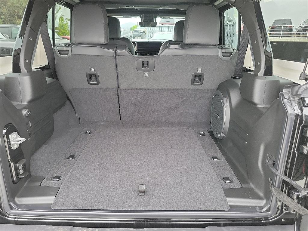 new 2025 Jeep Wrangler car, priced at $58,391