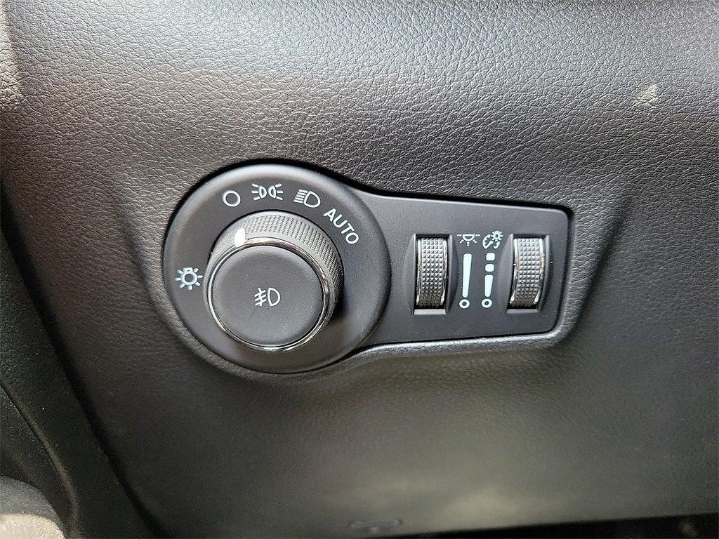 new 2025 Jeep Compass car, priced at $28,290