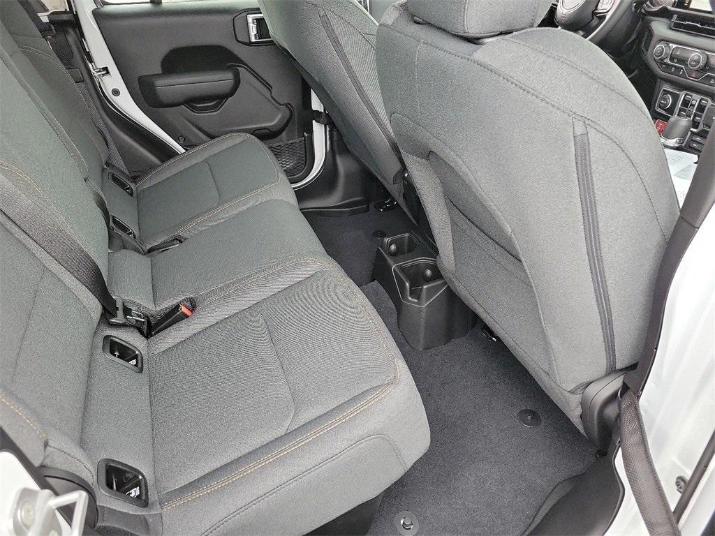 new 2025 Jeep Gladiator car, priced at $40,283