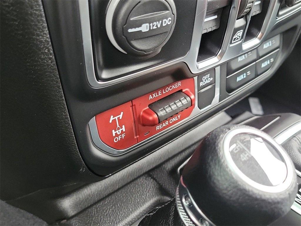 new 2025 Jeep Gladiator car, priced at $40,283