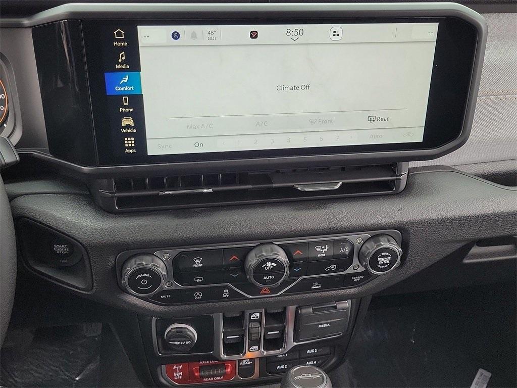 new 2025 Jeep Gladiator car, priced at $40,283