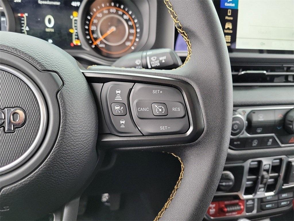 new 2025 Jeep Gladiator car, priced at $40,283