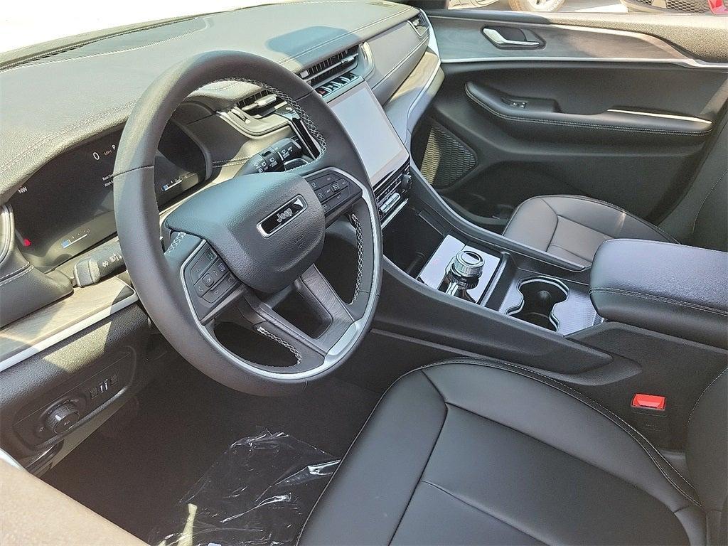 new 2025 Jeep Grand Cherokee L car, priced at $46,015