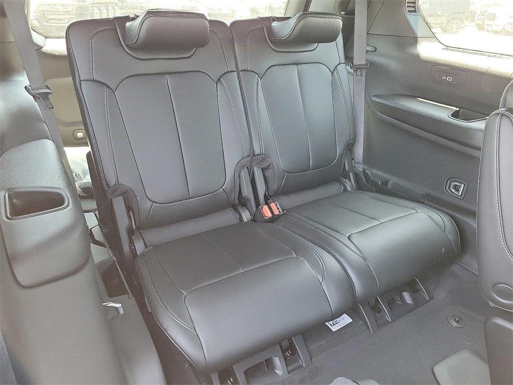 new 2025 Jeep Grand Cherokee L car, priced at $41,364