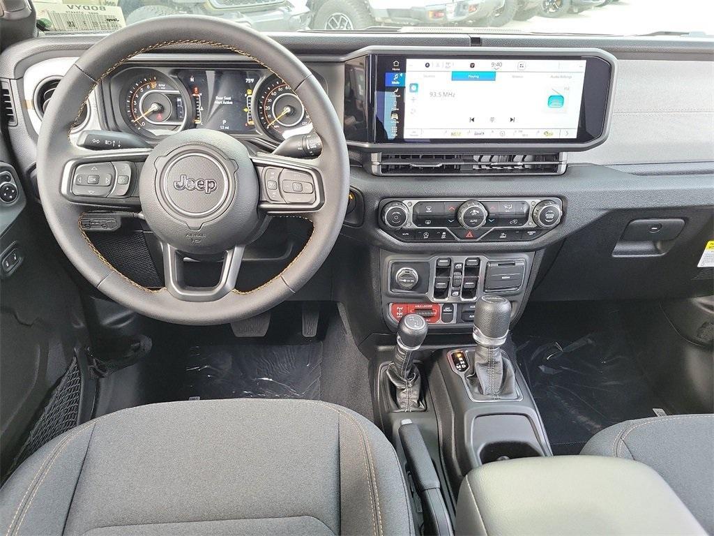 new 2025 Jeep Gladiator car, priced at $42,192