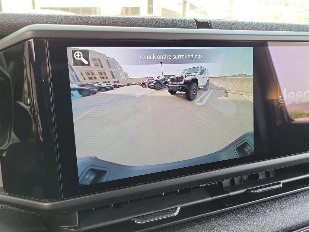 new 2025 Jeep Gladiator car, priced at $42,192