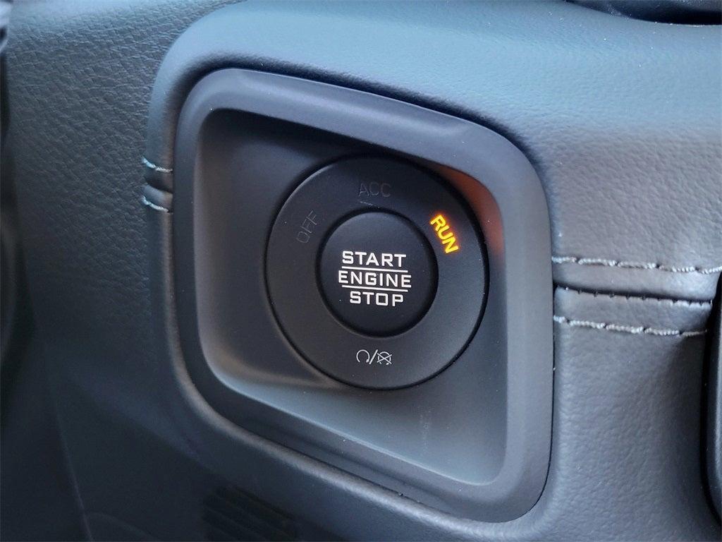 new 2025 Jeep Gladiator car, priced at $57,580