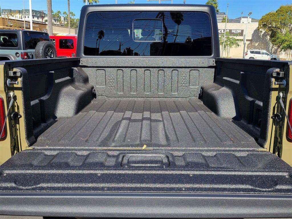 new 2025 Jeep Gladiator car, priced at $57,580