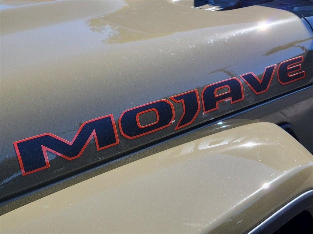 new 2025 Jeep Gladiator car, priced at $57,580