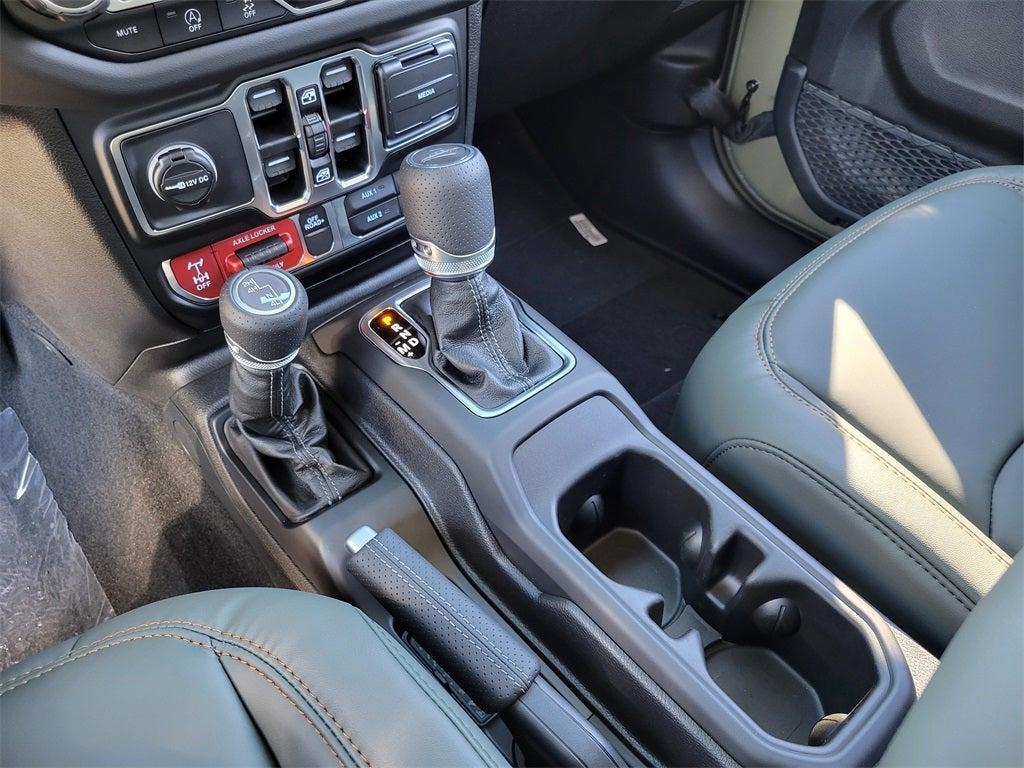 new 2025 Jeep Gladiator car, priced at $57,580