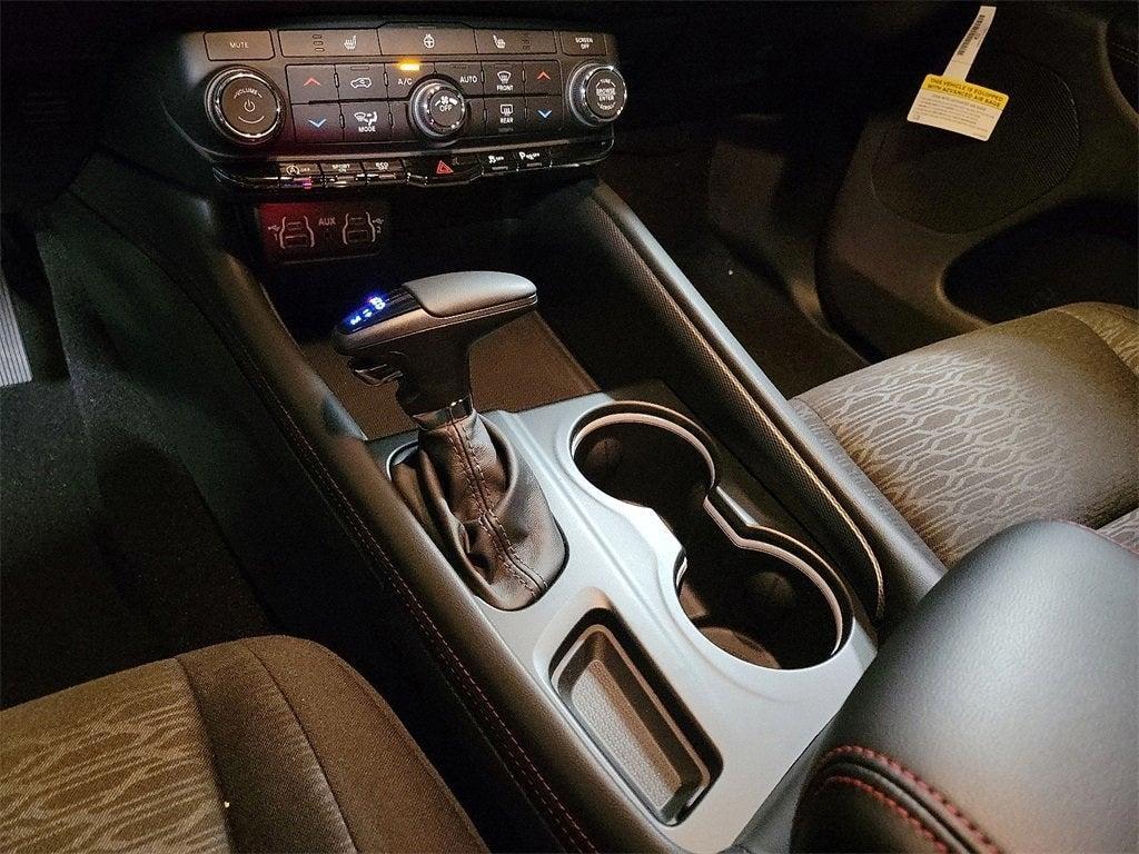 new 2025 Dodge Durango car, priced at $39,040
