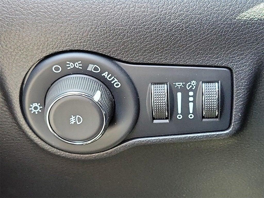 used 2022 Jeep Compass car, priced at $23,999