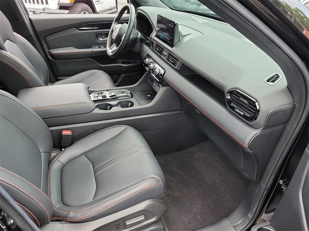 used 2024 Honda Pilot car, priced at $45,999