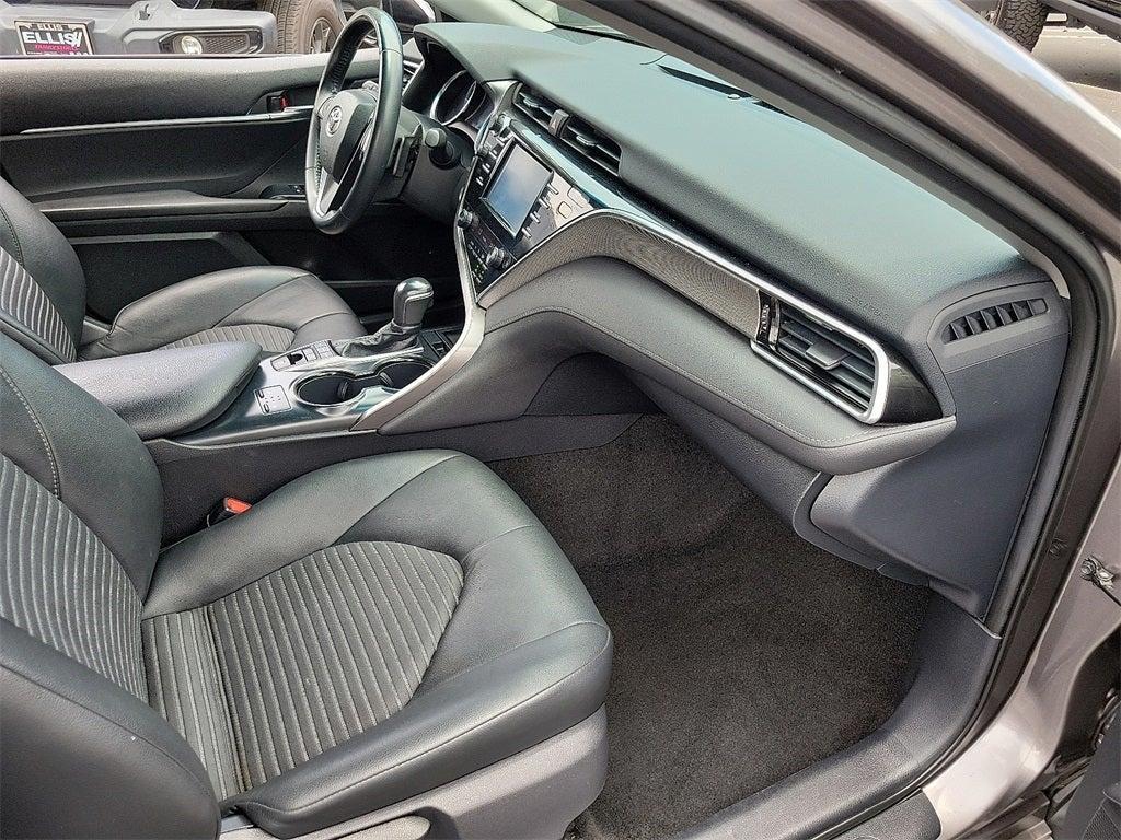 used 2018 Toyota Camry Hybrid car, priced at $17,999