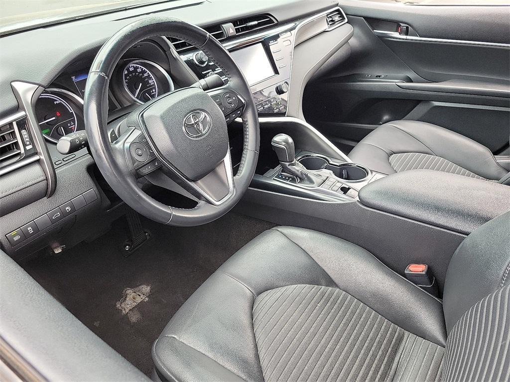 used 2018 Toyota Camry Hybrid car, priced at $18,999