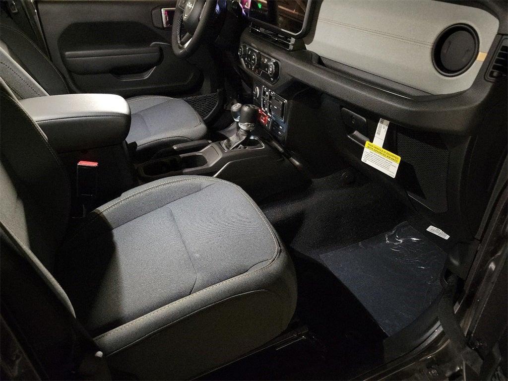 new 2025 Jeep Wrangler car, priced at $51,761