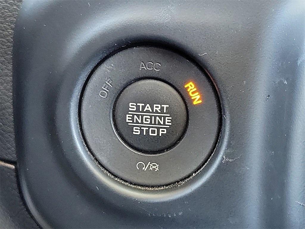 used 2022 Jeep Gladiator car, priced at $27,888