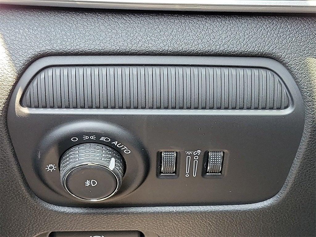 new 2025 Jeep Wagoneer L car, priced at $73,048