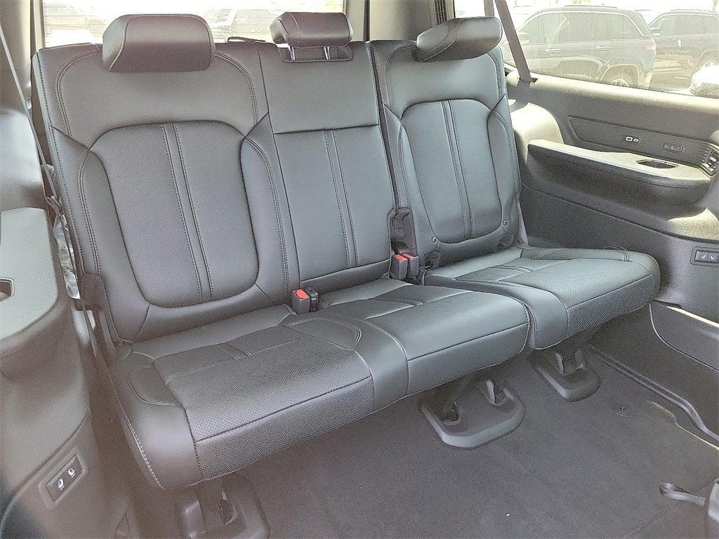 new 2025 Jeep Wagoneer L car, priced at $73,048