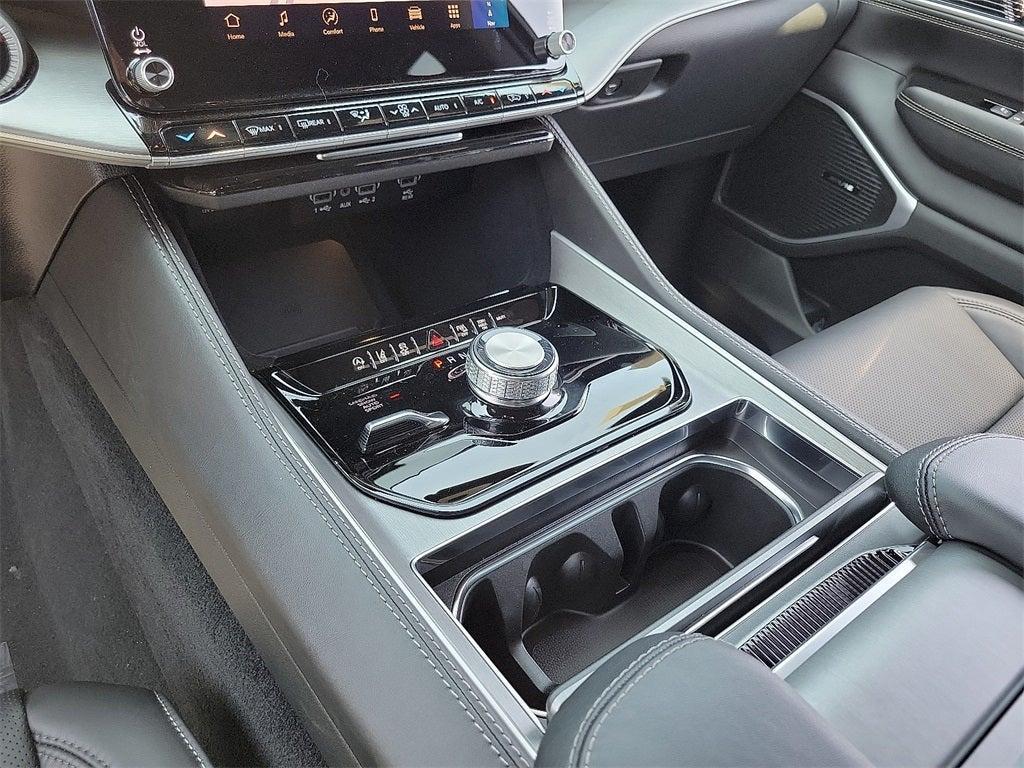 new 2025 Jeep Wagoneer L car, priced at $73,048