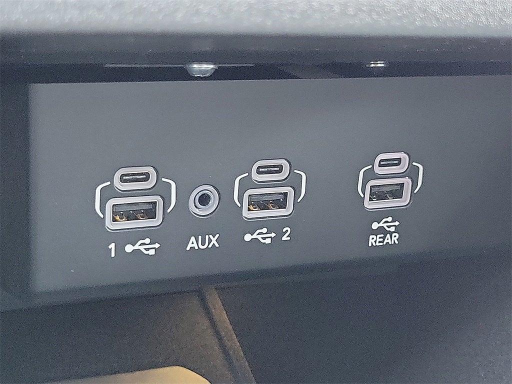 new 2025 Jeep Wagoneer L car, priced at $73,048