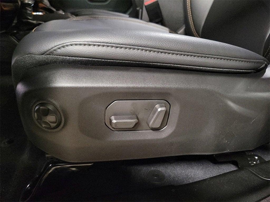 new 2025 Jeep Wrangler car, priced at $52,073