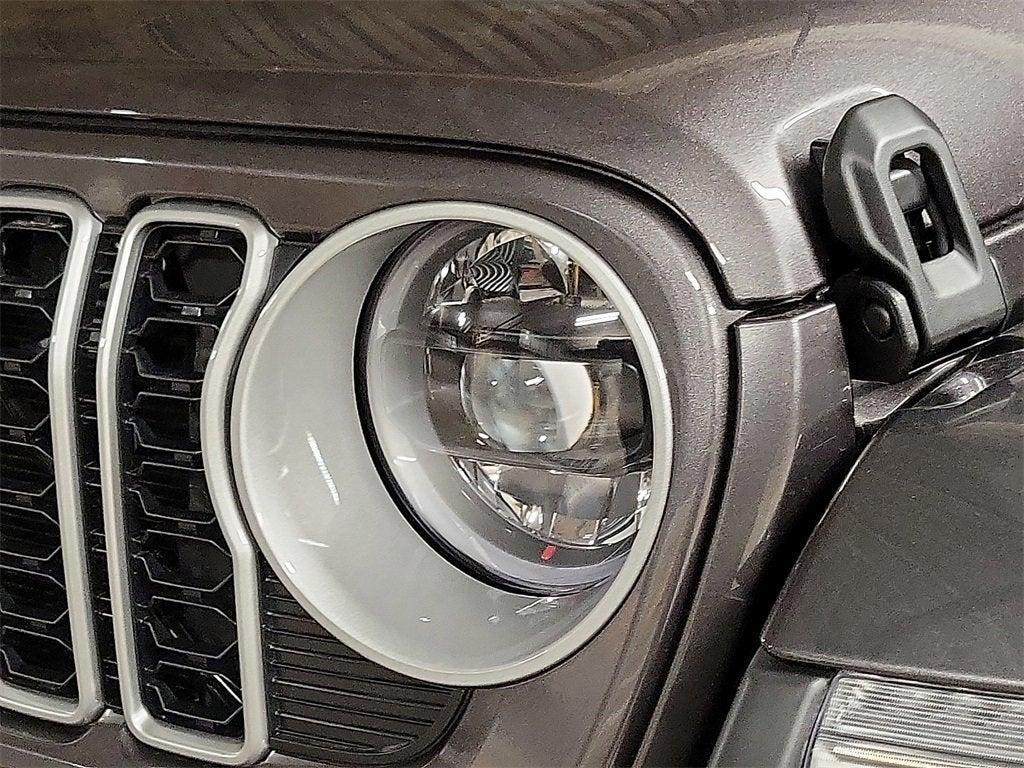 new 2025 Jeep Wrangler car, priced at $52,073