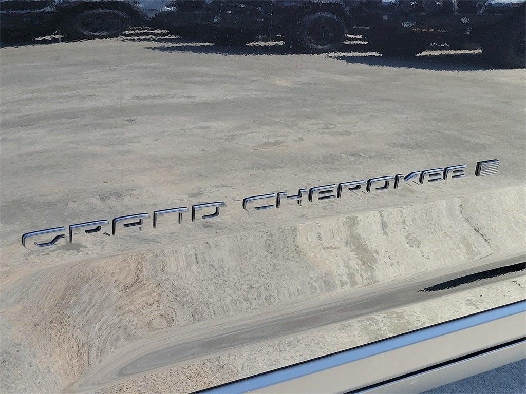 new 2024 Jeep Grand Cherokee car, priced at $40,175