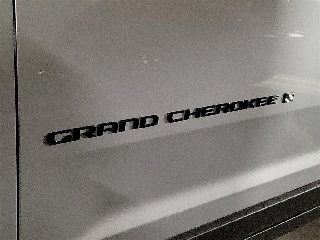 used 2024 Jeep Grand Cherokee car, priced at $40,175