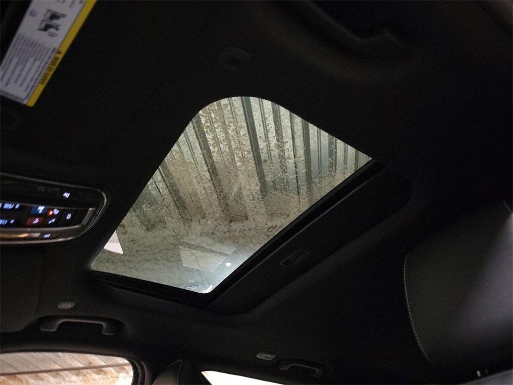 used 2024 Jeep Grand Cherokee car, priced at $40,175