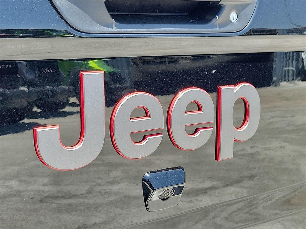 new 2025 Jeep Gladiator car, priced at $54,043