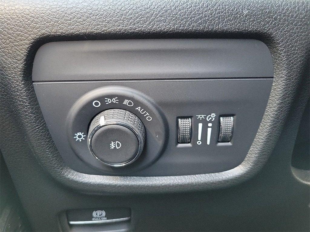 new 2025 Jeep Grand Cherokee car, priced at $46,260