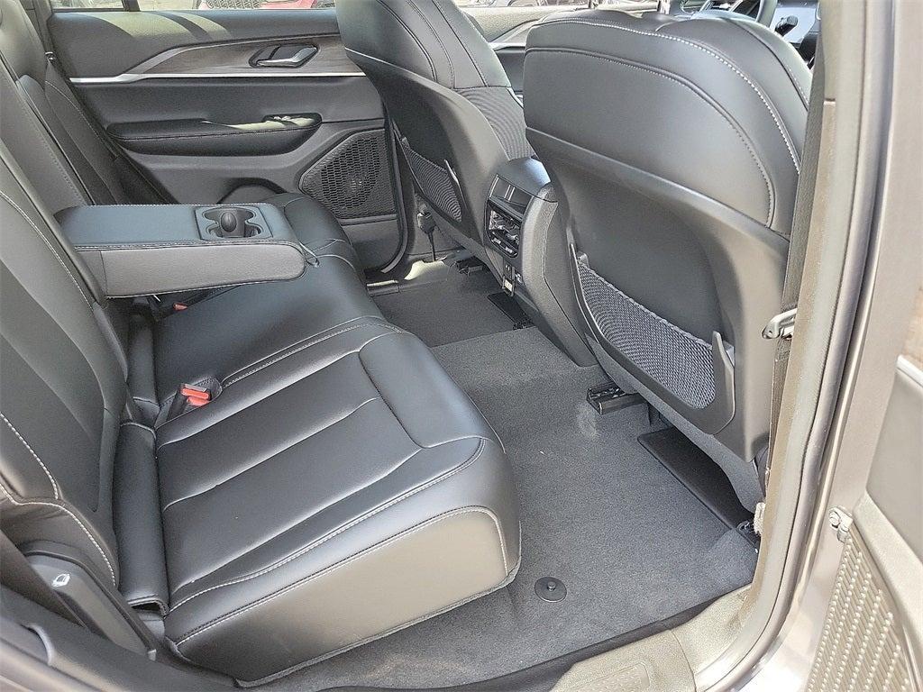 new 2025 Jeep Grand Cherokee car, priced at $46,260