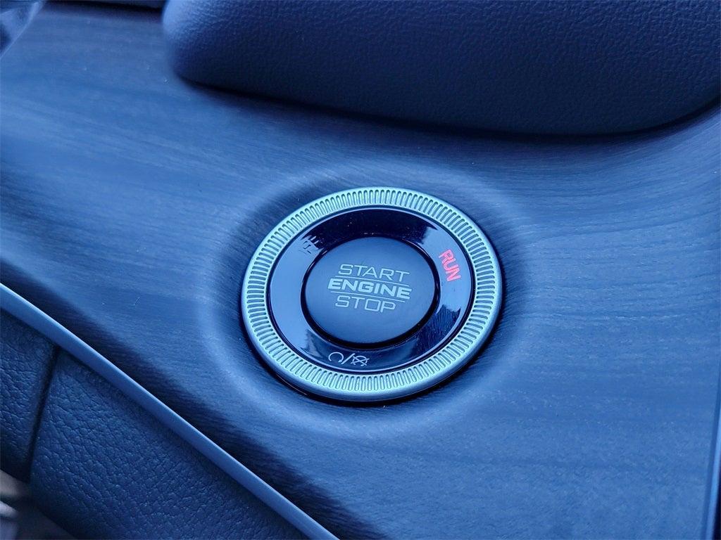 new 2025 Jeep Grand Cherokee car, priced at $46,260