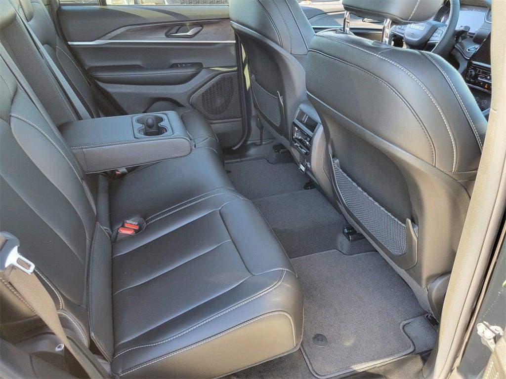 new 2025 Jeep Grand Cherokee car, priced at $46,260