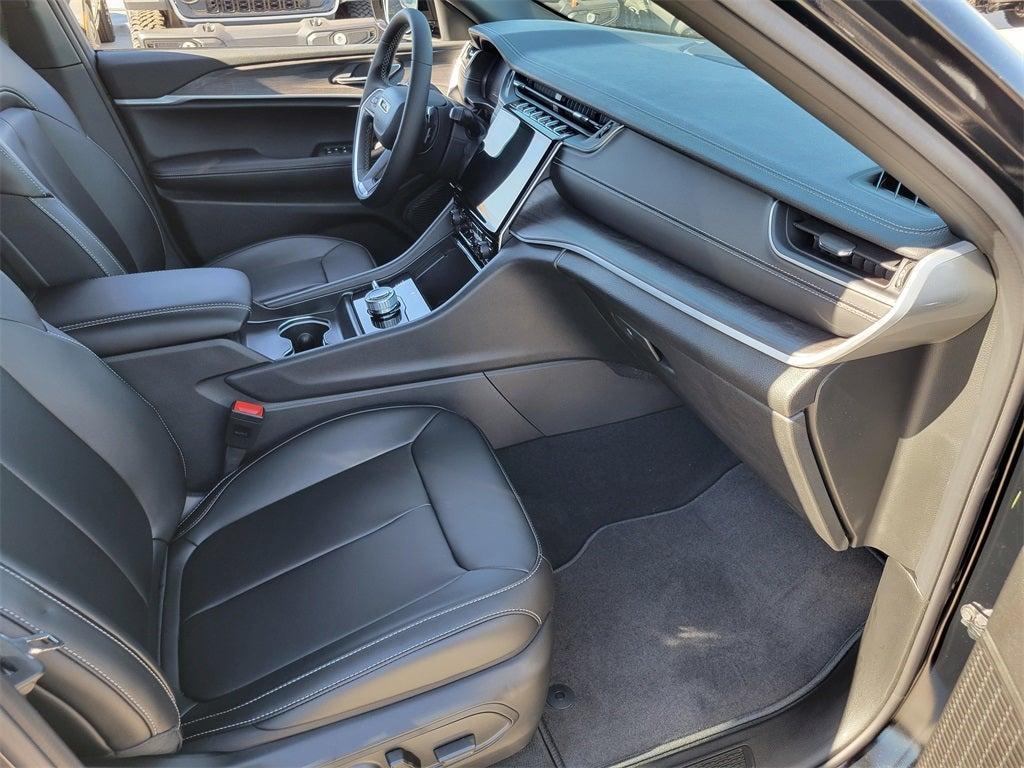 new 2025 Jeep Grand Cherokee car, priced at $46,260