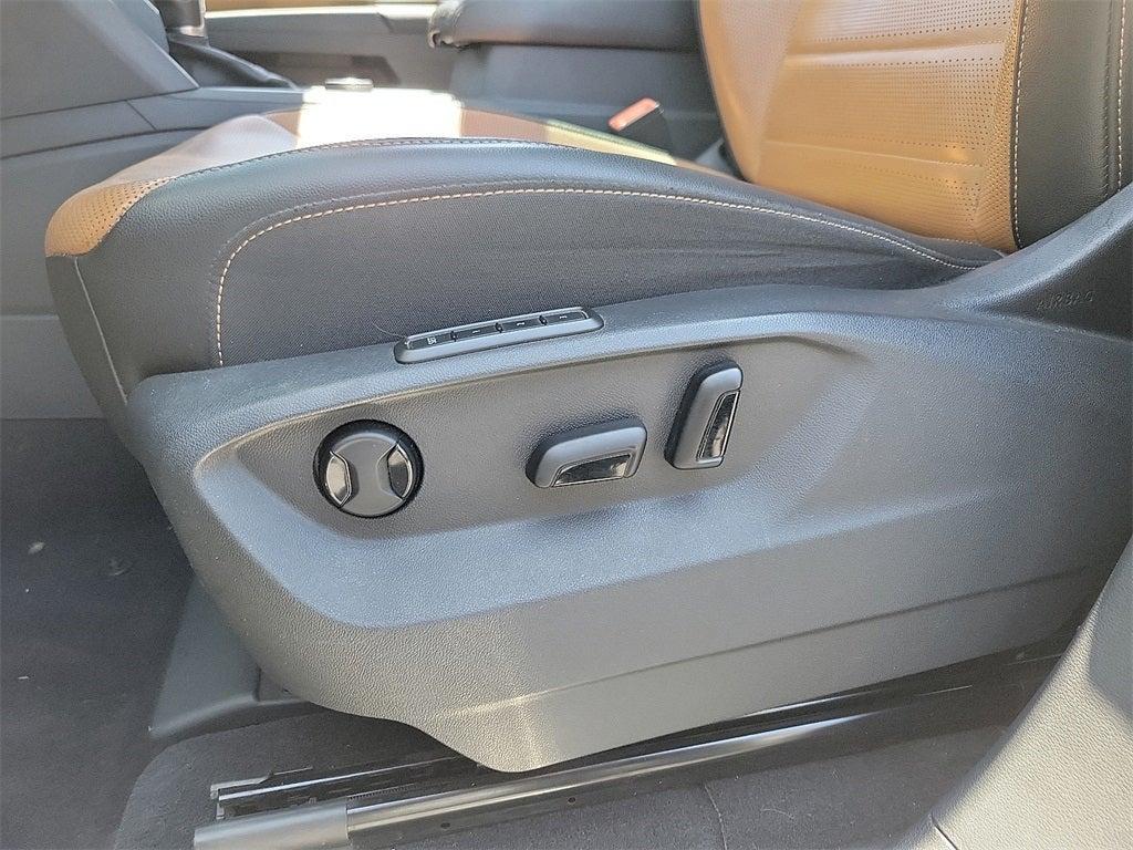 used 2018 Volkswagen Atlas car, priced at $21,999