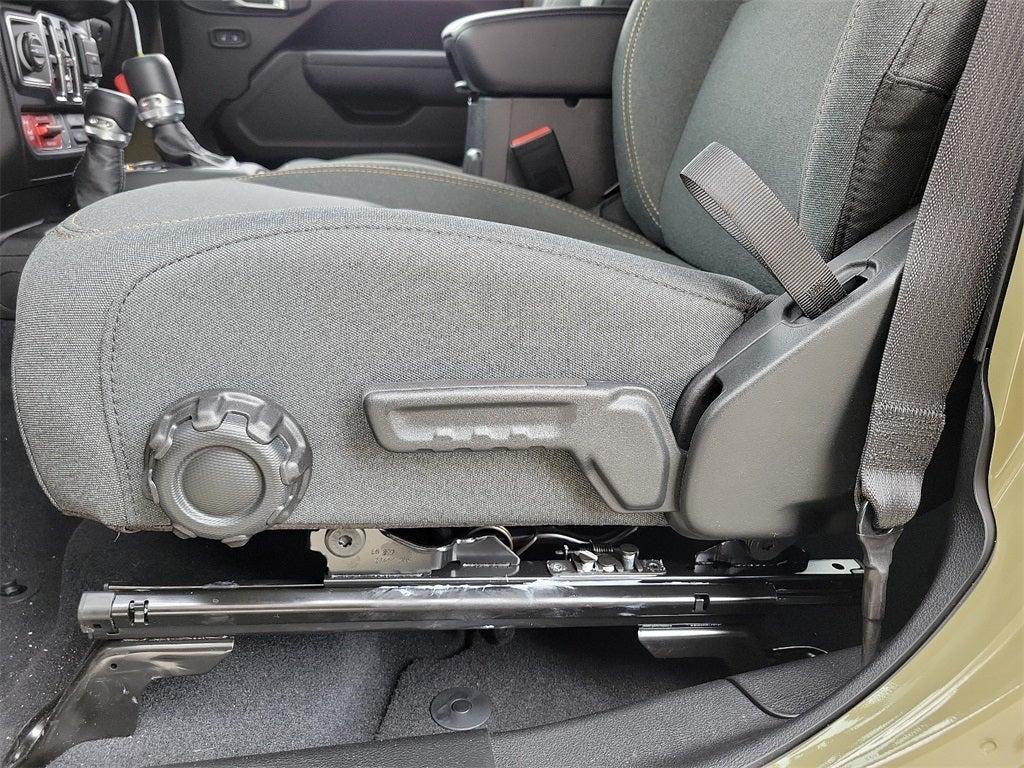 new 2025 Jeep Wrangler car, priced at $53,895