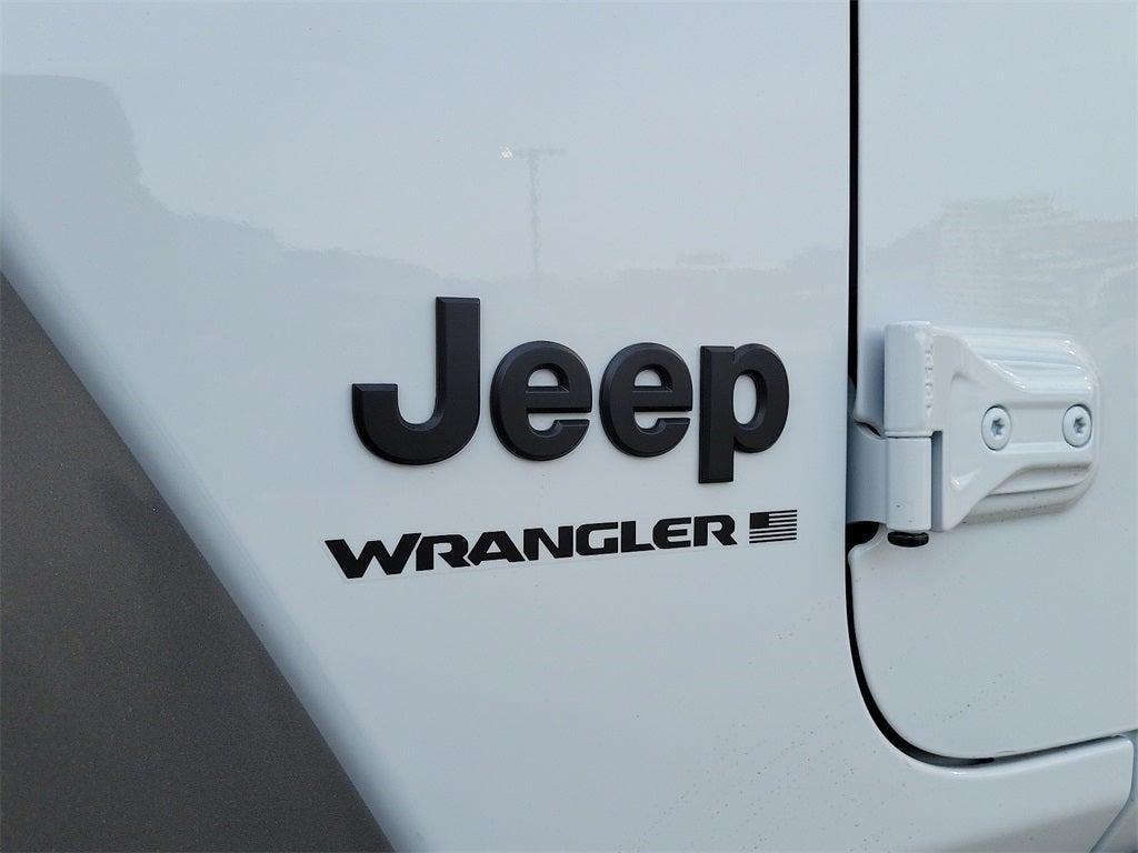 new 2025 Jeep Wrangler car, priced at $51,040