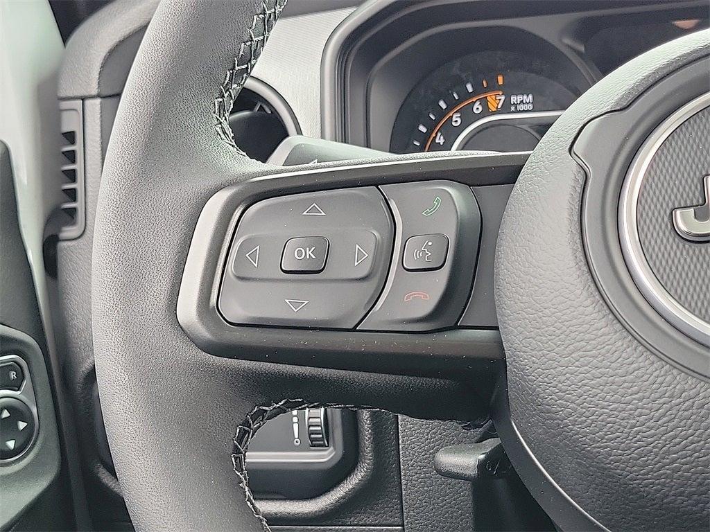 new 2025 Jeep Gladiator car, priced at $44,107