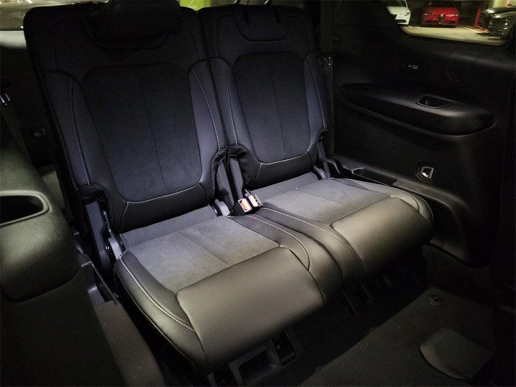 new 2024 Jeep Grand Cherokee L car, priced at $44,175