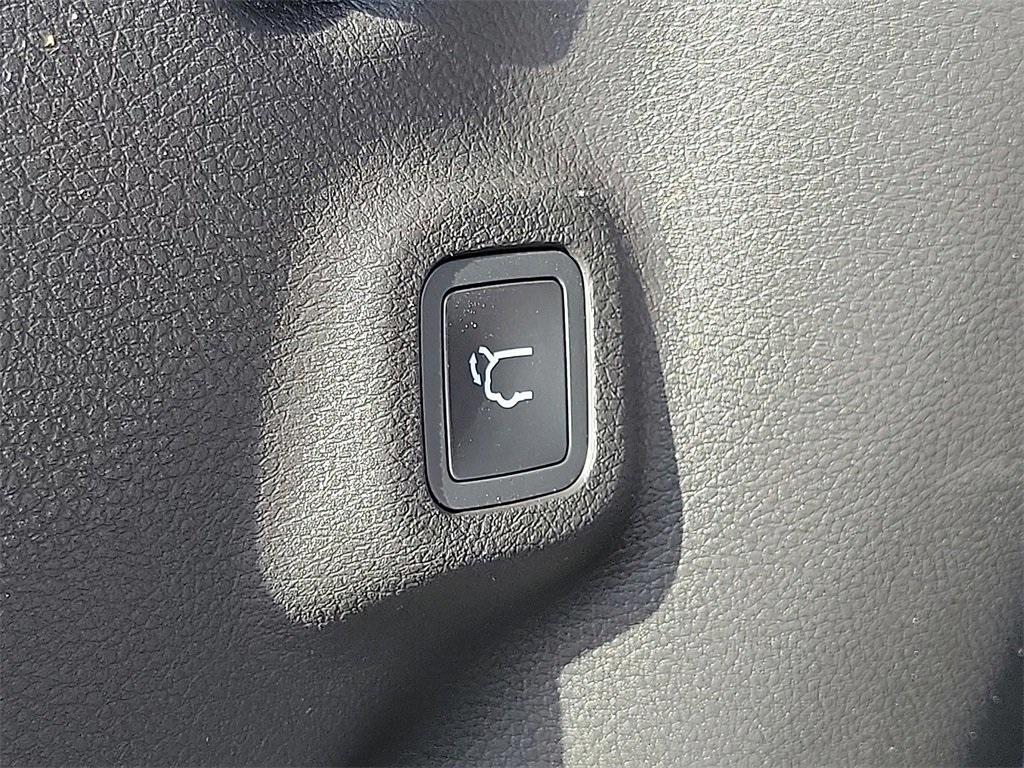 new 2026 Jeep Compass car, priced at $33,216