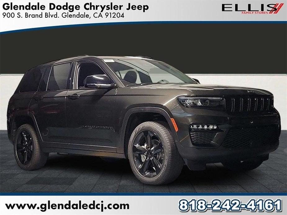 new 2024 Jeep Grand Cherokee car, priced at $44,401