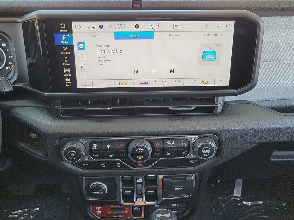 new 2025 Jeep Wrangler car, priced at $49,937