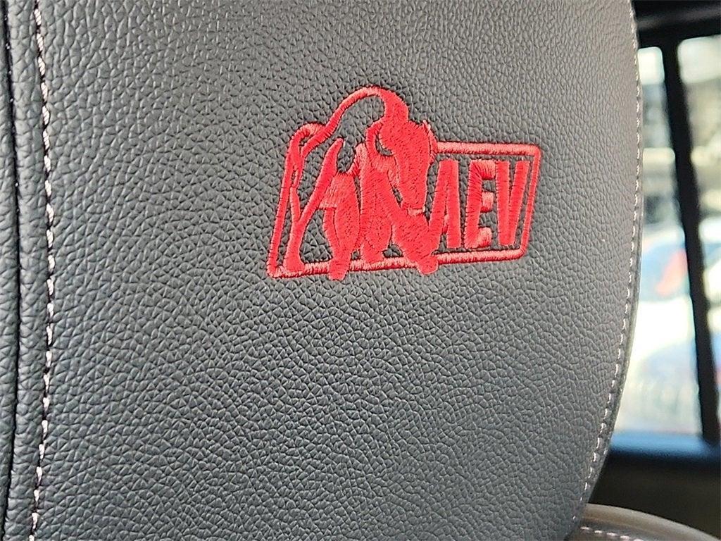 new 2025 Jeep Wrangler car, priced at $82,638