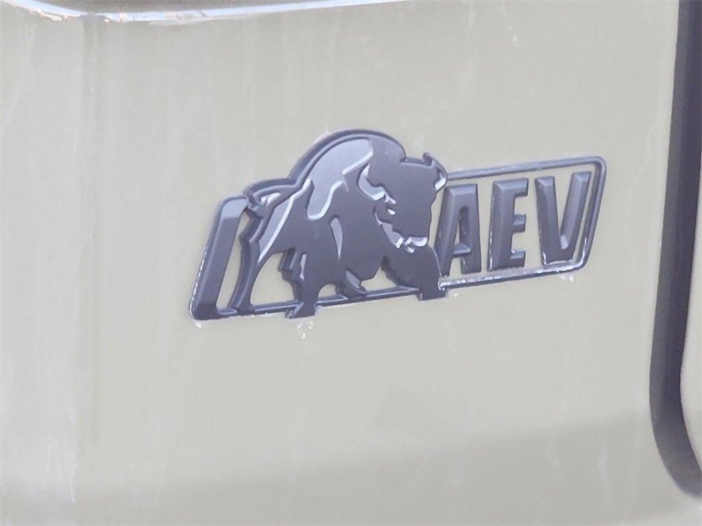 new 2025 Jeep Wrangler car, priced at $82,638