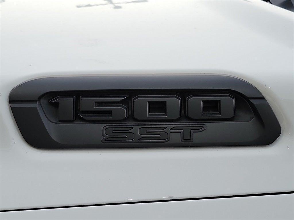 new 2025 Ram 1500 car, priced at $58,395